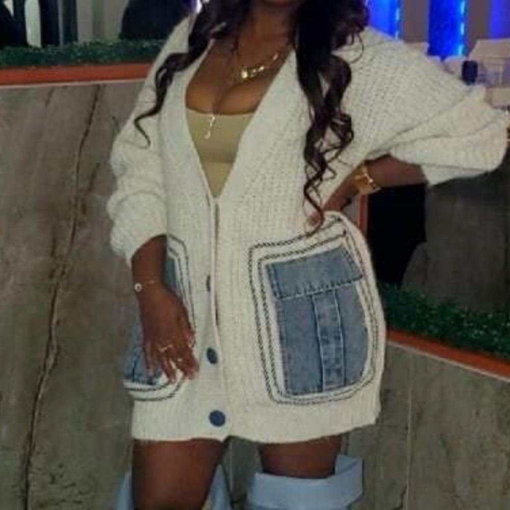 Cozy Beige Button Down Denim Pockets Oversized Cardigan - Picture 7 of 9